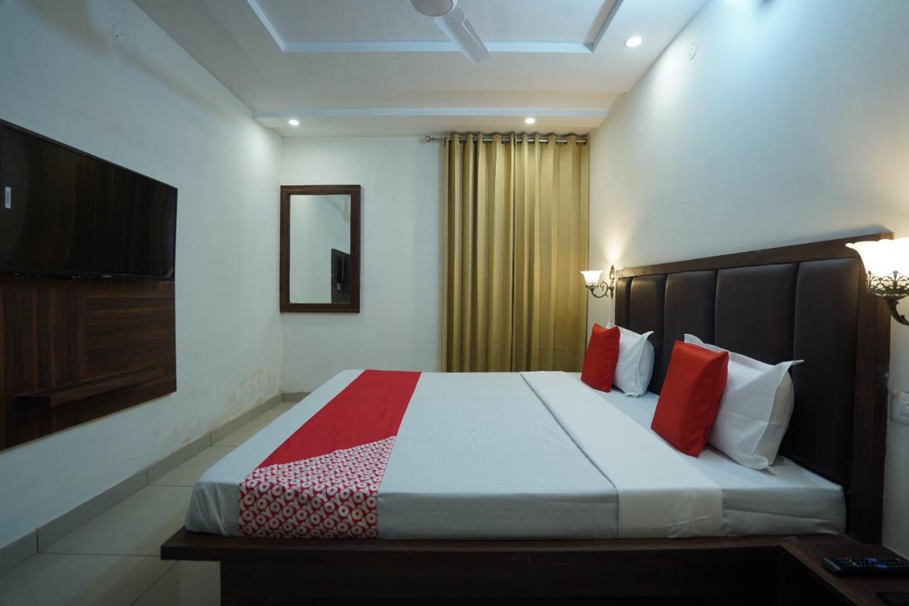 לודהיאנה Hotel O Grey Orchid מראה חיצוני תמונה