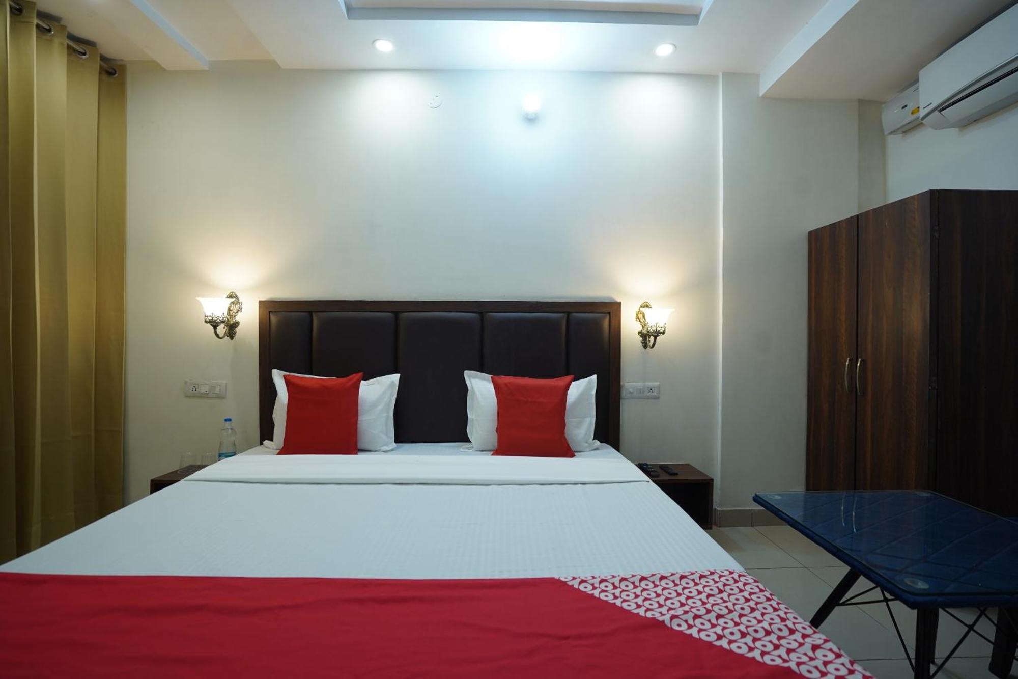 לודהיאנה Hotel O Grey Orchid מראה חיצוני תמונה