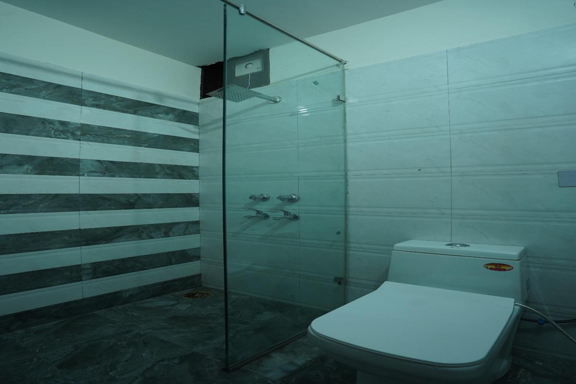 לודהיאנה Hotel O Grey Orchid מראה חיצוני תמונה