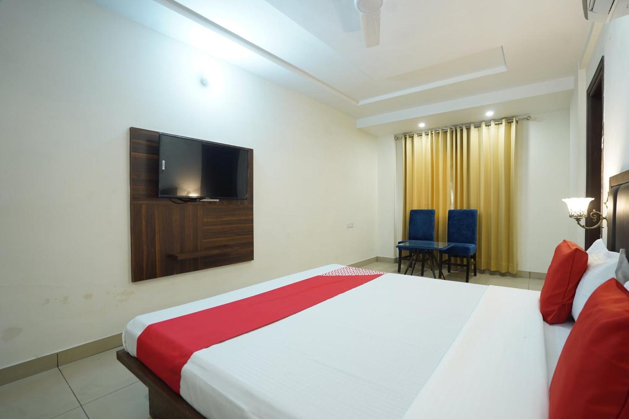 לודהיאנה Hotel O Grey Orchid מראה חיצוני תמונה