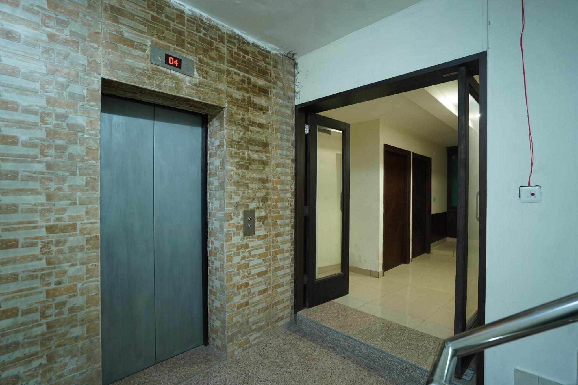 לודהיאנה Hotel O Grey Orchid מראה חיצוני תמונה